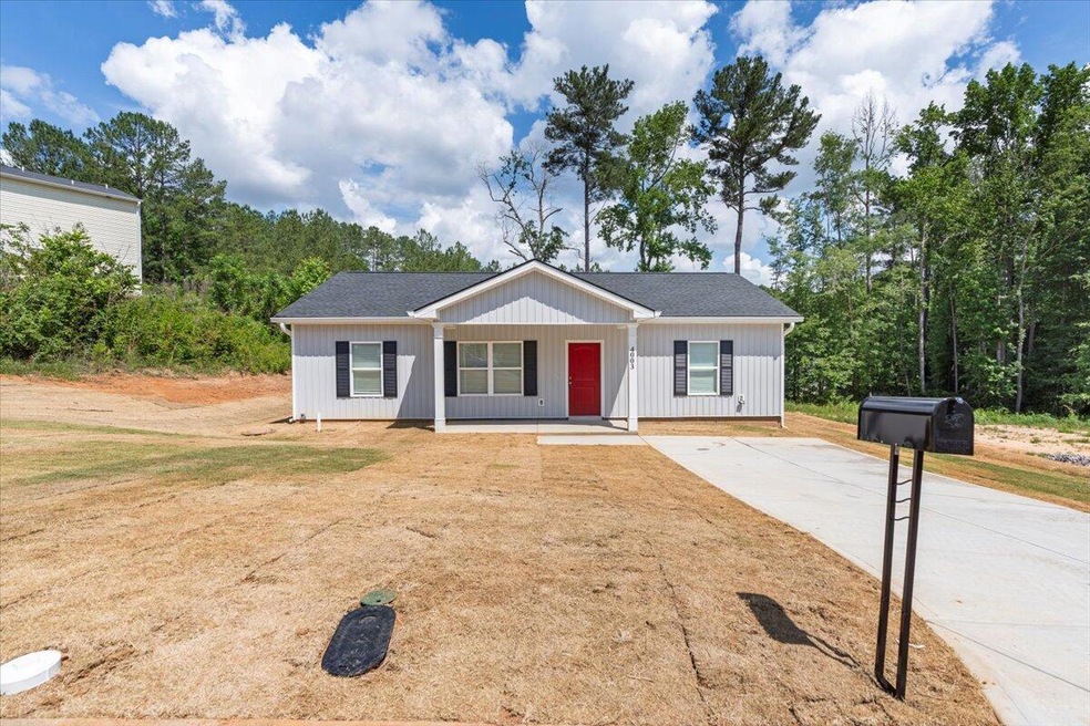 05-FRONT OF HOME