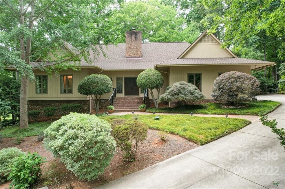 46 Heritage Dr, Clover, SC 29710 - photo 1