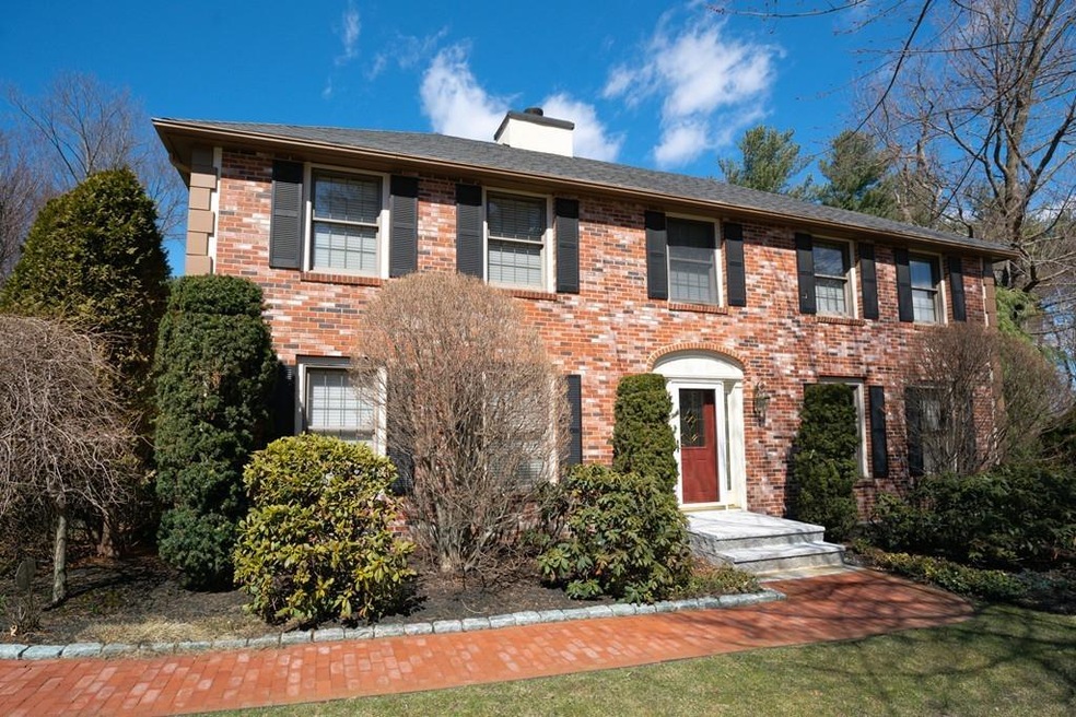 21 Fox Hill Dr, Holden, MA 01520 - photo 1