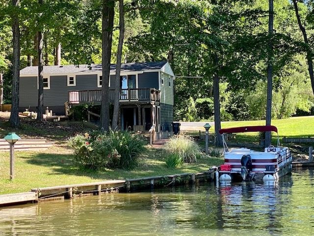 95 N Lakeshore Dr, Louisa, VA 23093 - photo 1