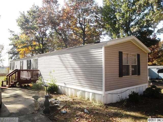 126 Treeline Dr, Statesville, NC 28677 - photo 1