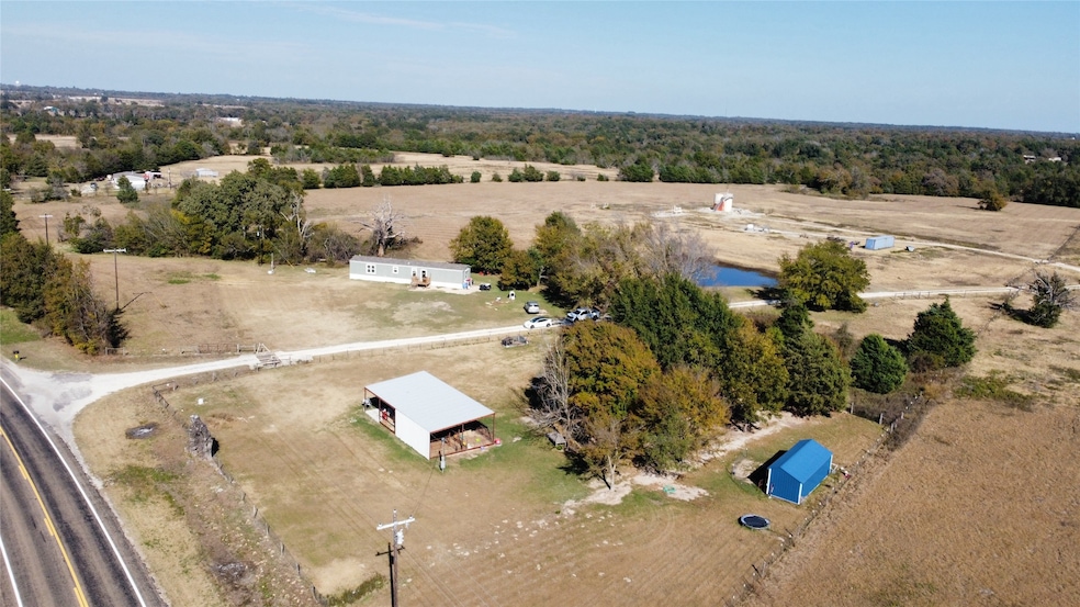 403 Farm To Market 80, Teague, TX 75860 - photo 1