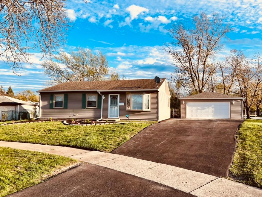 3617 Coventry Ct, Hazel Crest, IL 60429 - photo 1