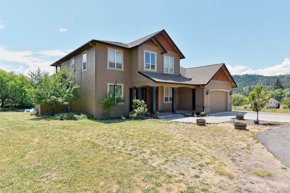 176 Granite Hill Rd, Grants Pass, OR 97526 - photo 1