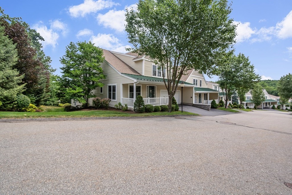 15 Harvest Cir unit 15, Holden, MA 01520 - photo 1