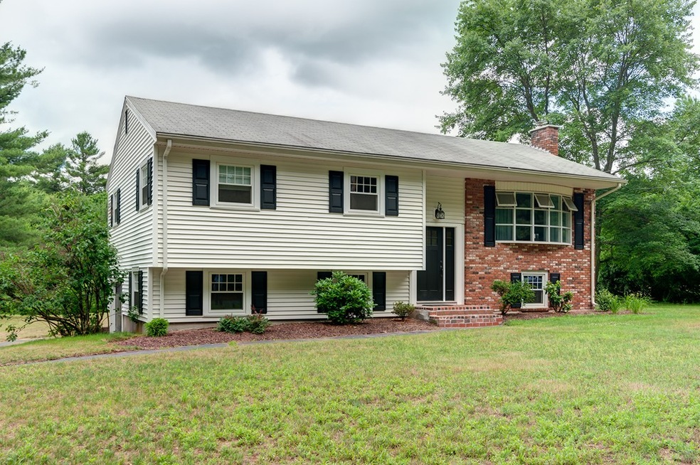 248 Blackstone St, Bellingham, MA 02019 - photo 1