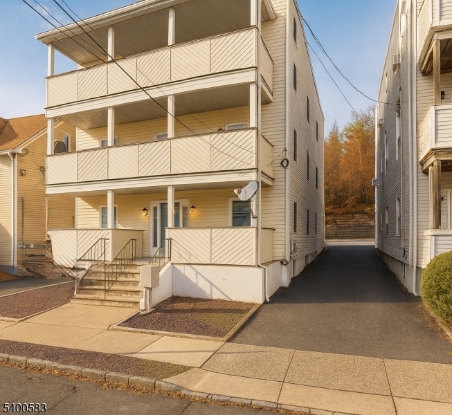 20 Orchard St unit 3, Summit, NJ 07901 - photo 1
