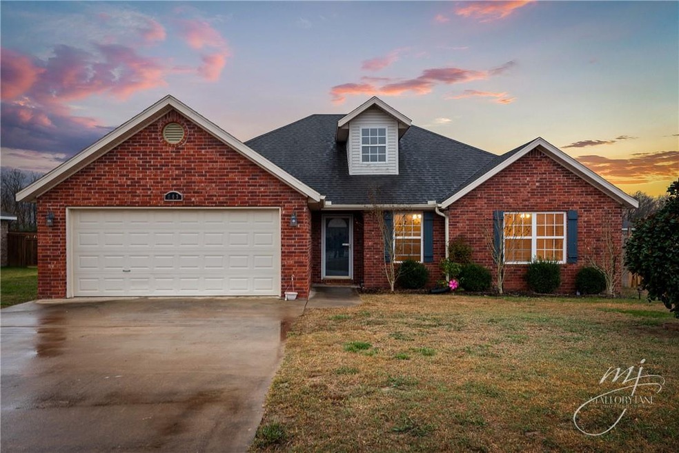 603 Custer St, Prairie Grove, AR 72753 - photo 1