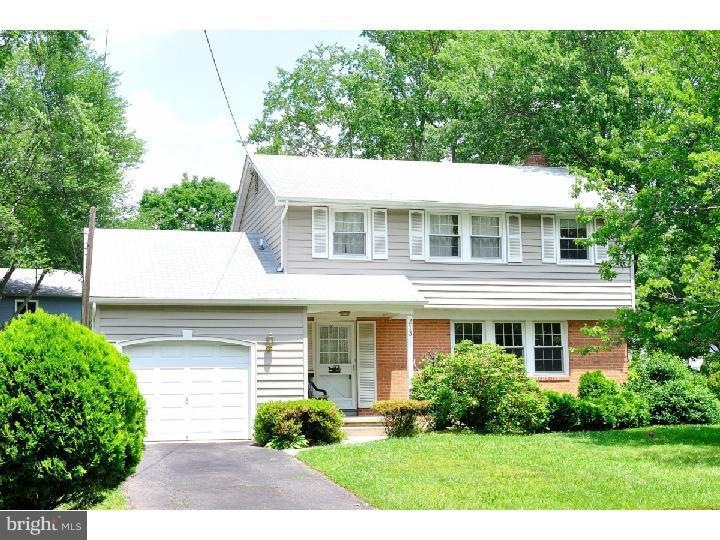 213 Lamp Post Ln, Cherry Hill, NJ 08003 - photo 1