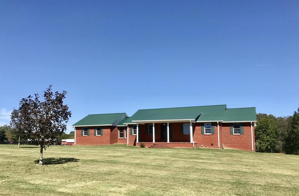 448 Mason Grissom Rd, Rock Island, TN 38581 - photo 1