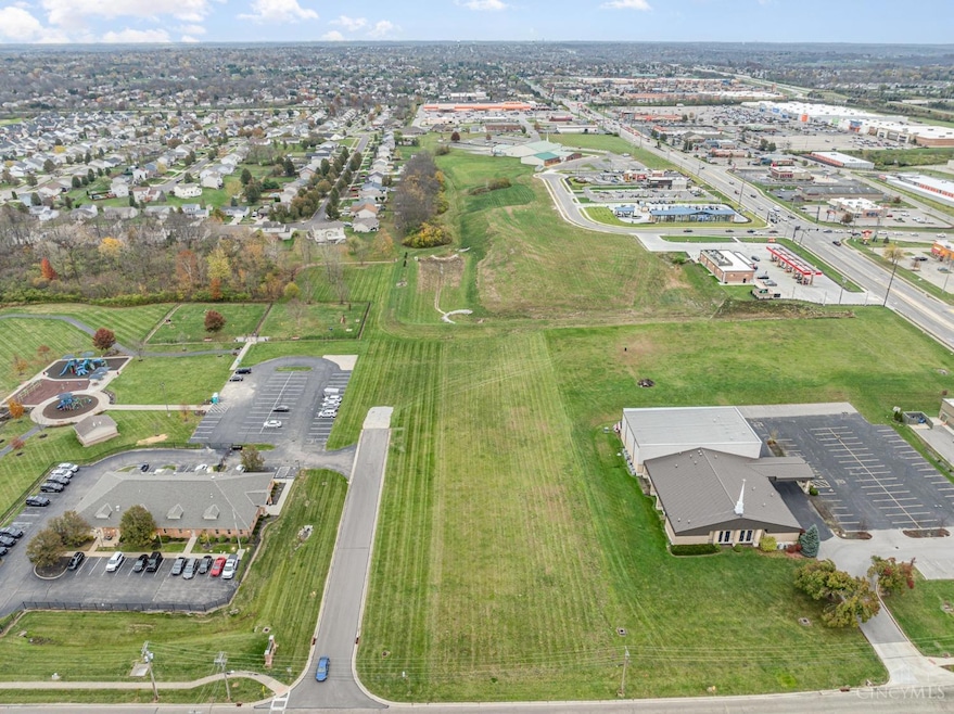 0 Walden Ponds Cir unit 1824952, Hamilton, OH 45011 - photo 1