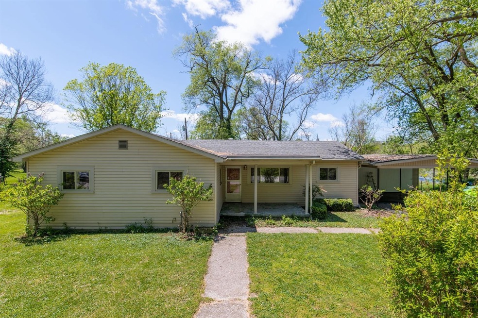 49 N Scruggs Ln, Frankfort, KY 40601 - photo 1