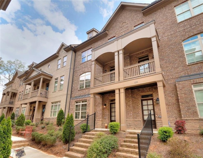 Grand Exterior