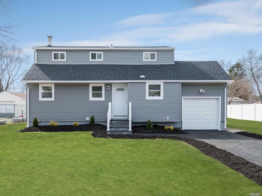 3112 Eagle Ave, Medford, NY 11763 - photo 1