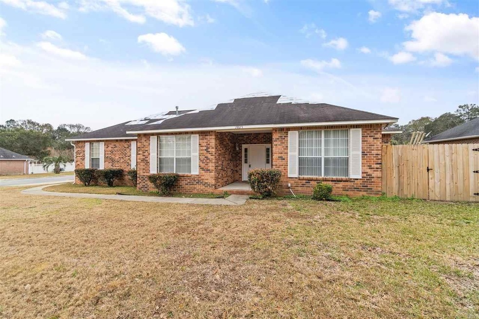 7825 Klondike Rd, Pensacola, FL 32526 - photo 1