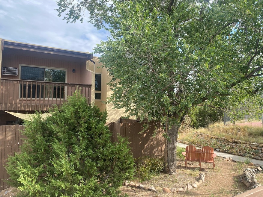 151 Calle Ojo Feliz, Santa Fe, NM 87505 MLS 202340203