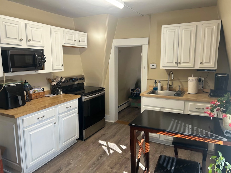 For Rent $1,550/month