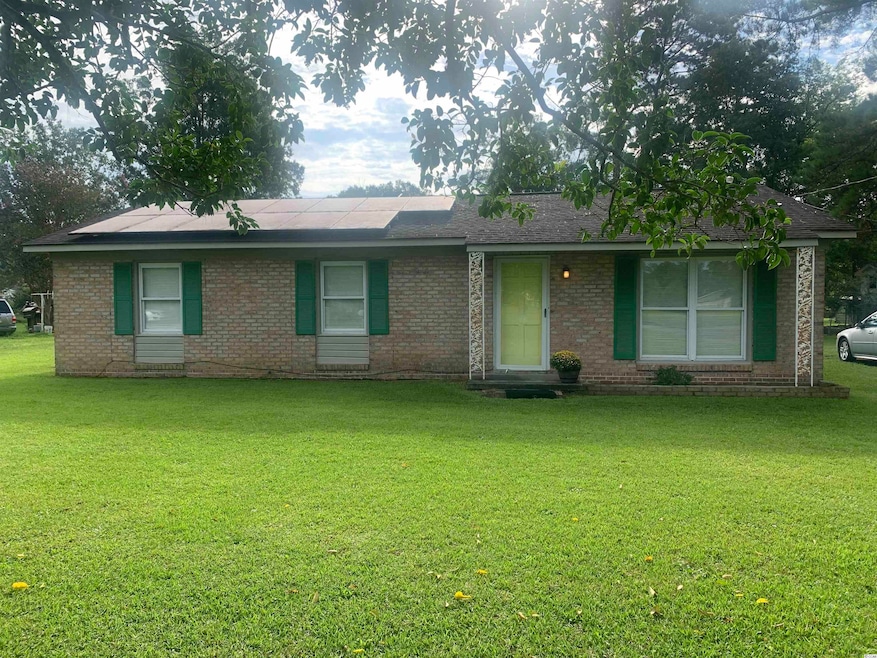 613 S Hazel Ave, Andrews, SC 29510 - photo 1