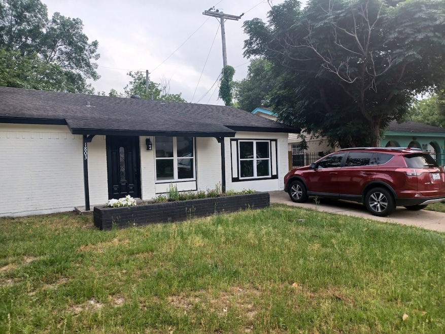 1803 Beaver Bend Rd, Houston, TX 77088 - photo 1