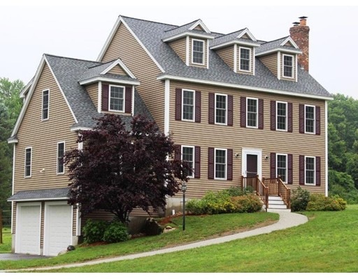 84 Barker Hill Rd, Townsend, MA 01469 - photo 1