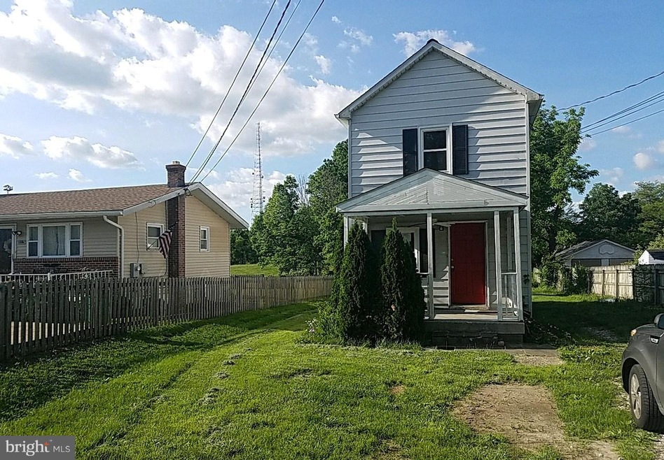 1004 Raynor Ave, Catonsville, MD 21228 - photo 1