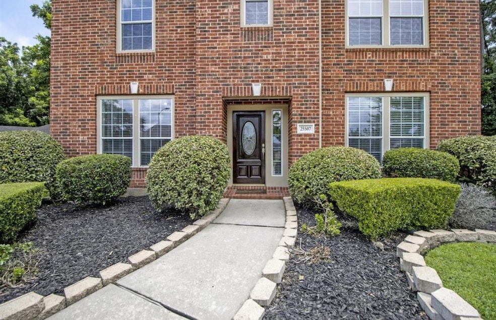 25507 Lyon Springs Ct, Spring, TX 77373 - photo 1