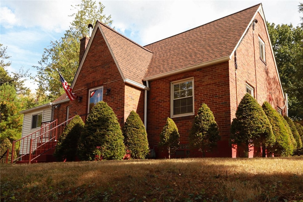 Under Contract $220,000