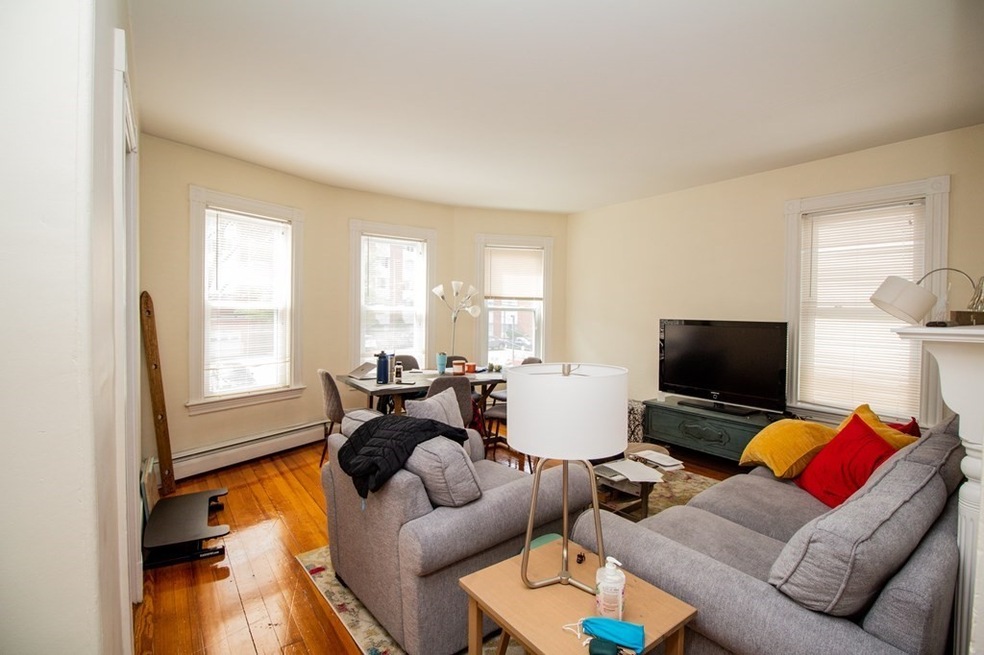 66 Chestnut St unit 3, Brookline, MA 02445 - photo 1