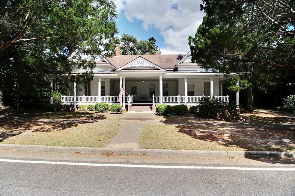 1060 W Harris St, Pavo, GA 31778 - photo 1