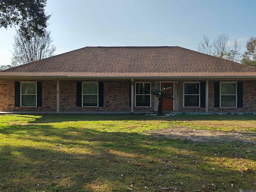9411 Munson Dr, Slaughter, LA 70777 - photo 1