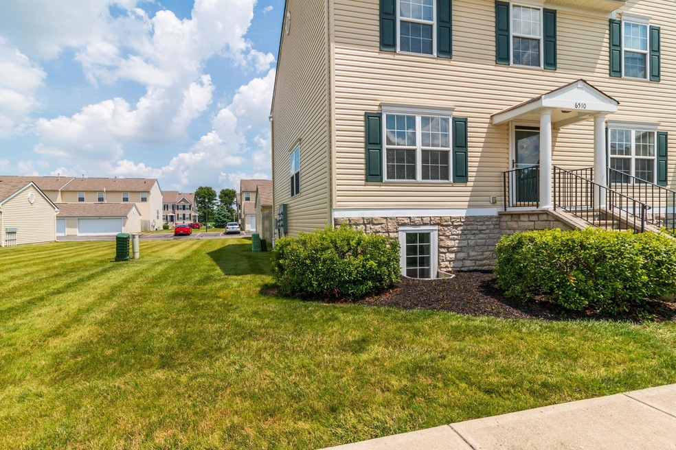 6510 Nottinghill Trail Dr, Canal Winchester, OH 43110 - photo 1