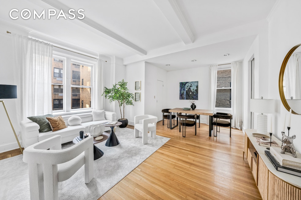 1060 Park Ave unit 11A, New York, NY 10128 - photo 1