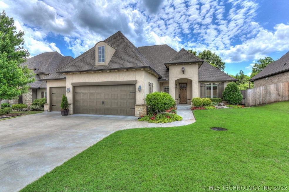 Immaculately maintained, move-in ready home on a g