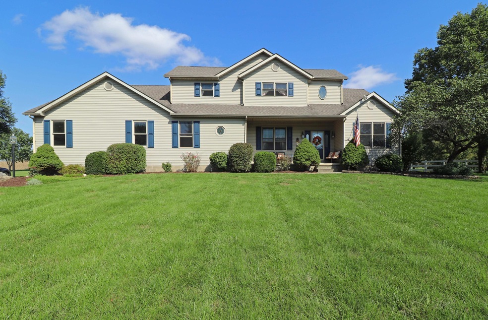 6850 Tarlton Rd, Circleville, OH 43113 - photo 1