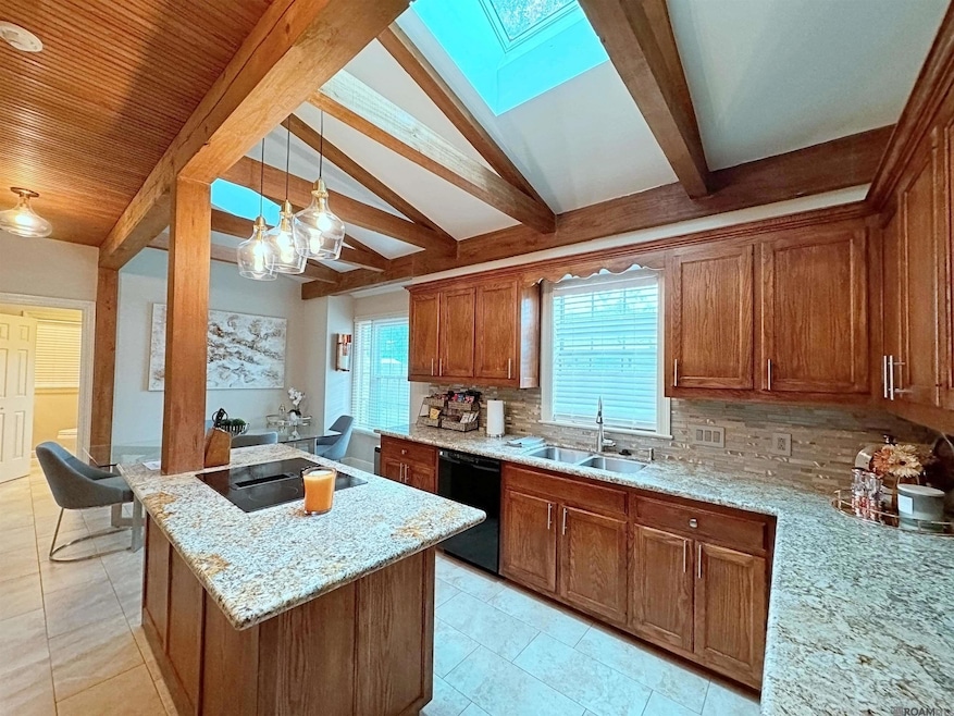 11831 Thornberry Ln, Baton Rouge, LA 70810 - photo 1