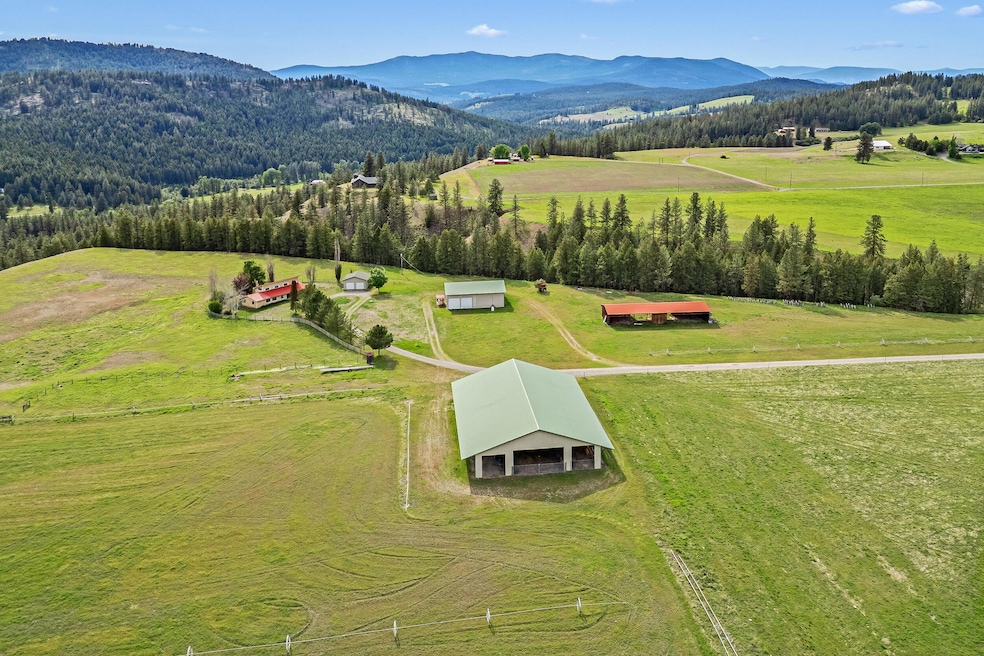 For Sale $2,165,000 • Co-Listing Agent