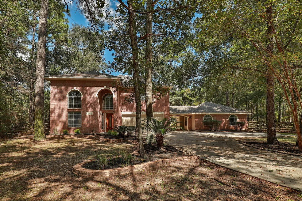 31126 Edgewater Dr, Magnolia, TX 77354 - photo 1