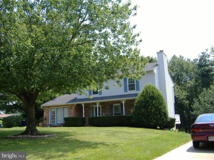 1699 Brimfield Cir, Sykesville, MD 21784 - photo 1