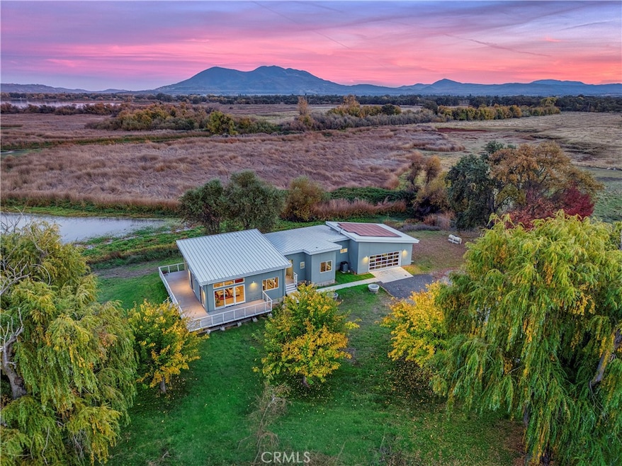 8 Queen Ann Way, Lakeport, CA 95453 - photo 1