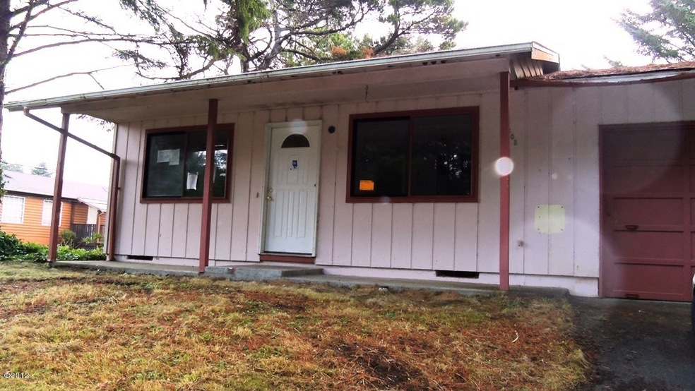 1608 SW Fleet Ave, Lincoln City, OR 97367 - photo 1