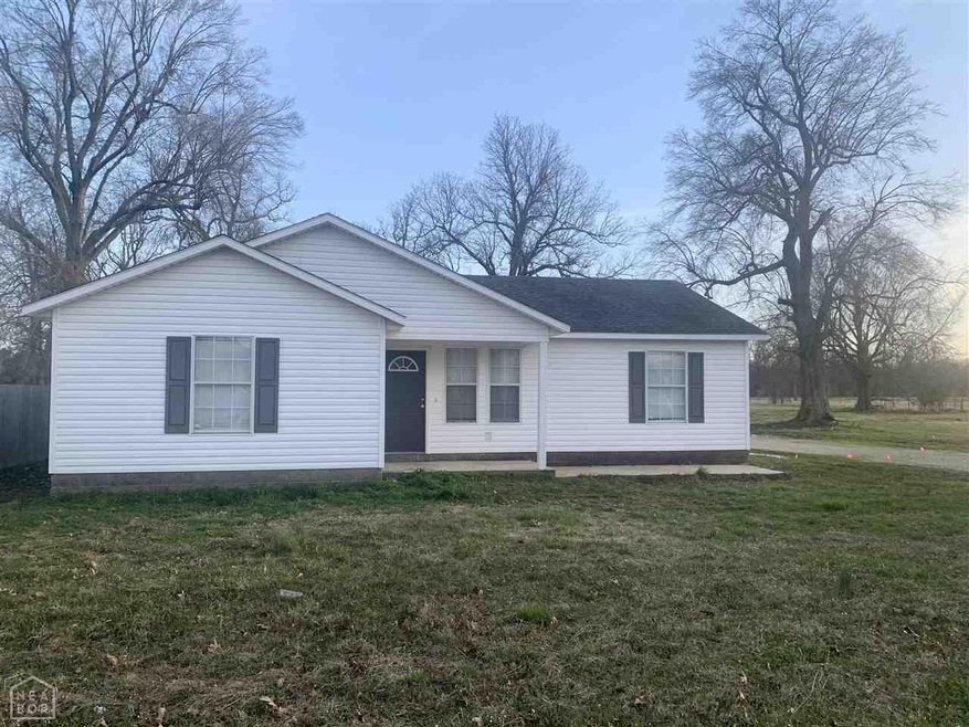 405 Lois Ln, Paragould, AR 72450 - photo 1