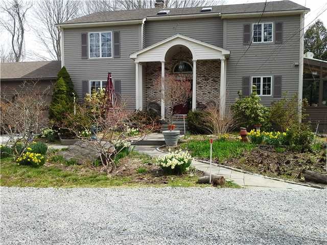 438 Main St, Old Saybrook, CT 06475 - photo 1