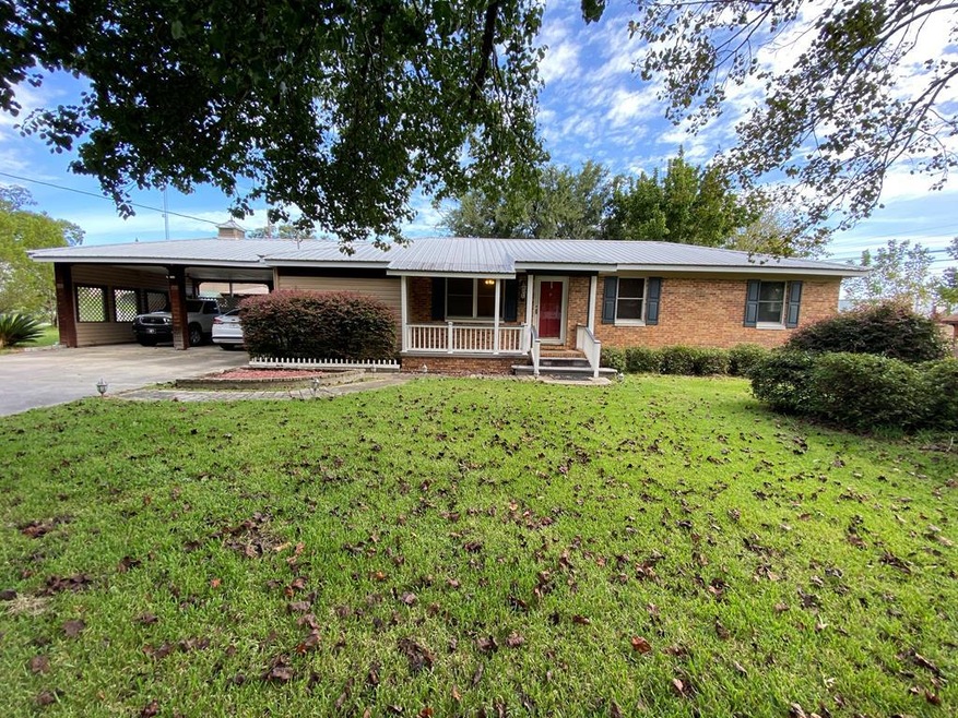 106 E Henderson St, Ocilla, GA 31774 - photo 1