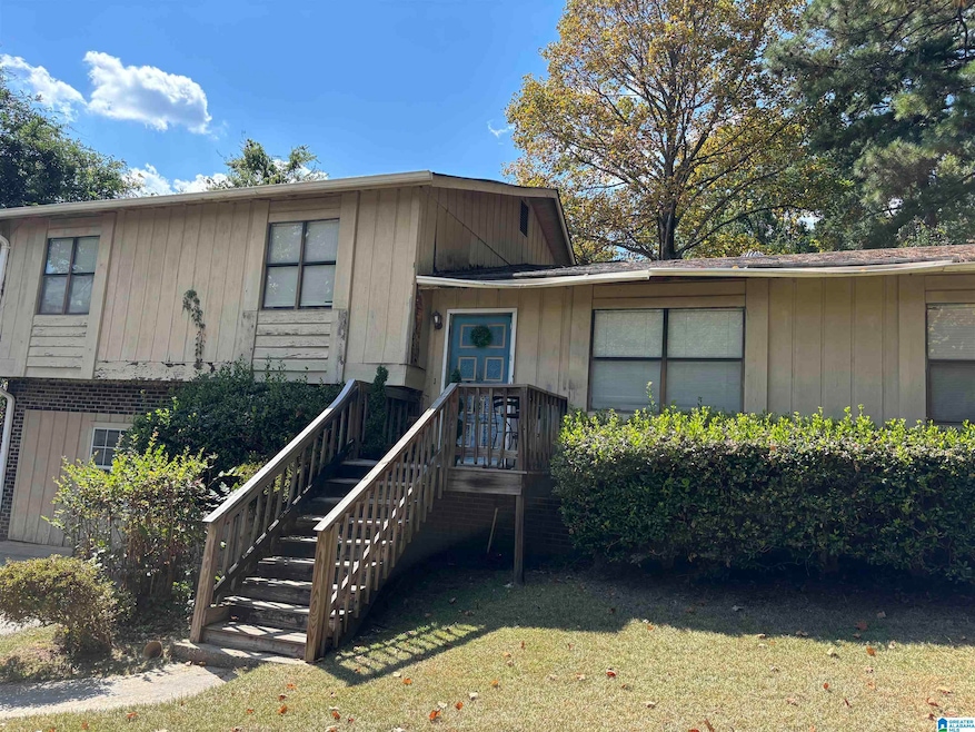 3520 Ridgeview Dr, Irondale, AL 35210 - photo 1