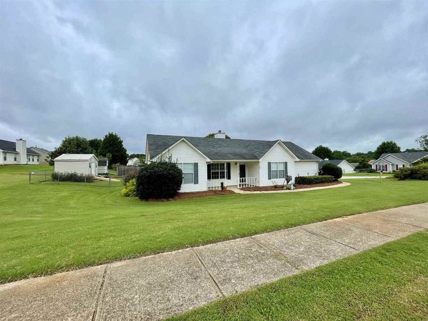 6081 Kingston Ln, McDonough, GA 30253 - photo 1