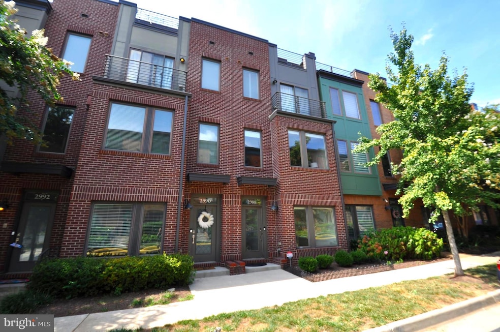 Sold $915,000 • Co-Listing Agent