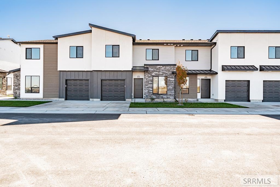 2119 Pebble Brook Ct, Rexburg, ID 83440 - photo 1