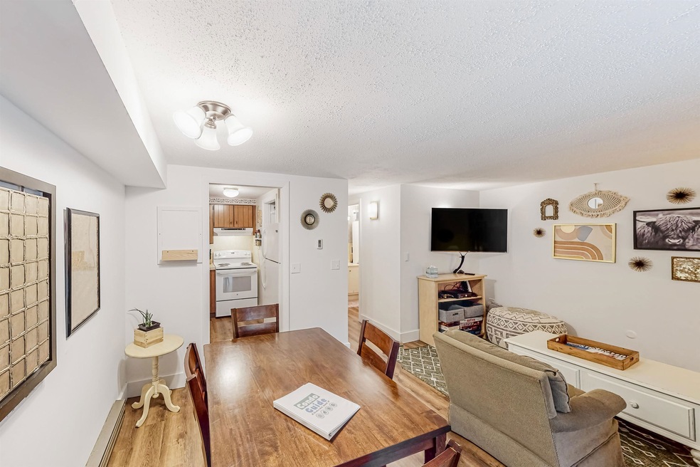 26 Stratton Rd W unit 26, Winhall, VT 05340 - photo 1