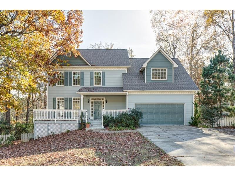 Charming, spacious home in Buford City School Dist