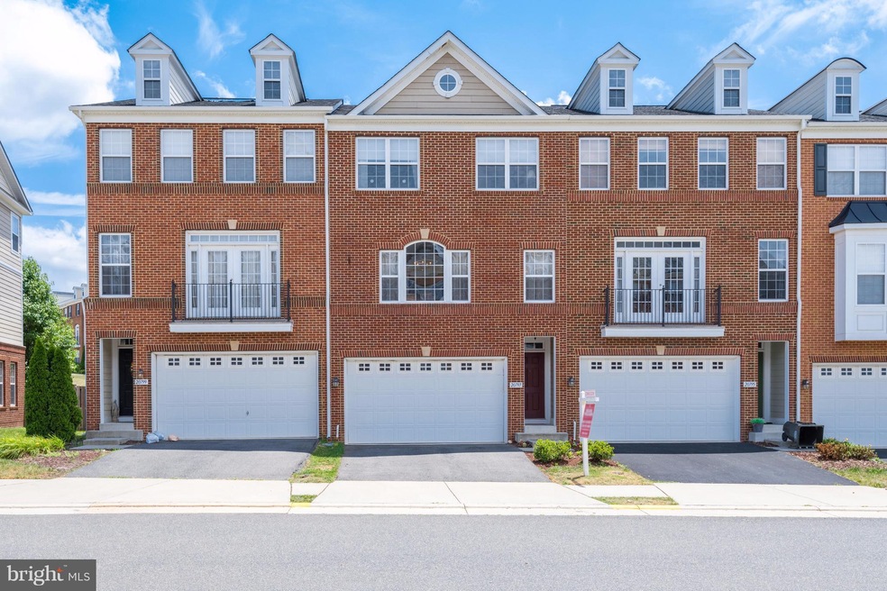 20797 Yeats Square, Ashburn, VA 20148 - photo 1